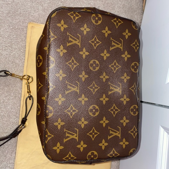 LV neo noe 💕 - Picture 5 of 16